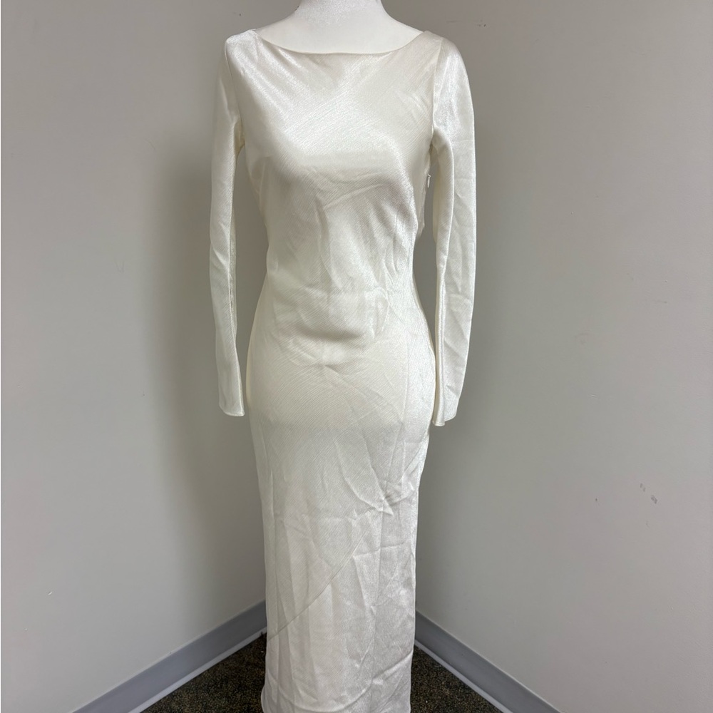 Elegant Long Sleeve Ivory Evening Dress